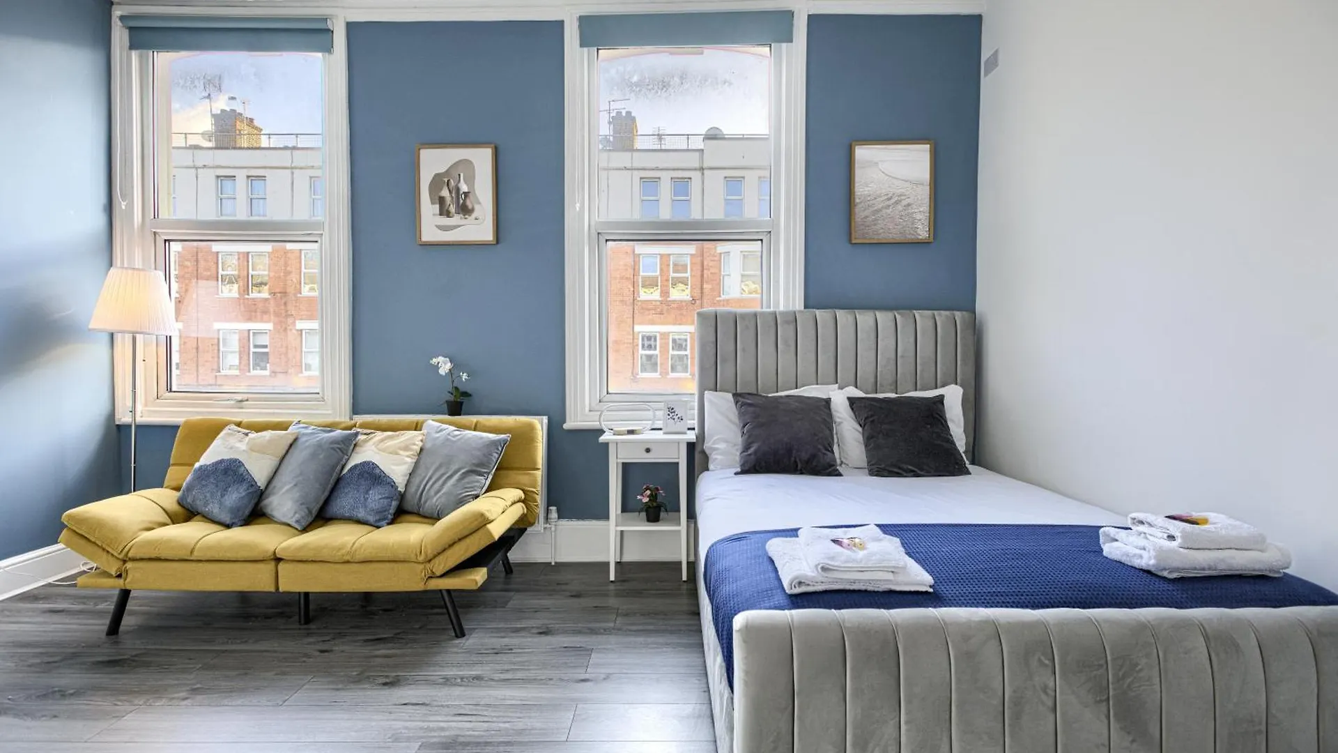 Hackney Central Deluxe Apartment London