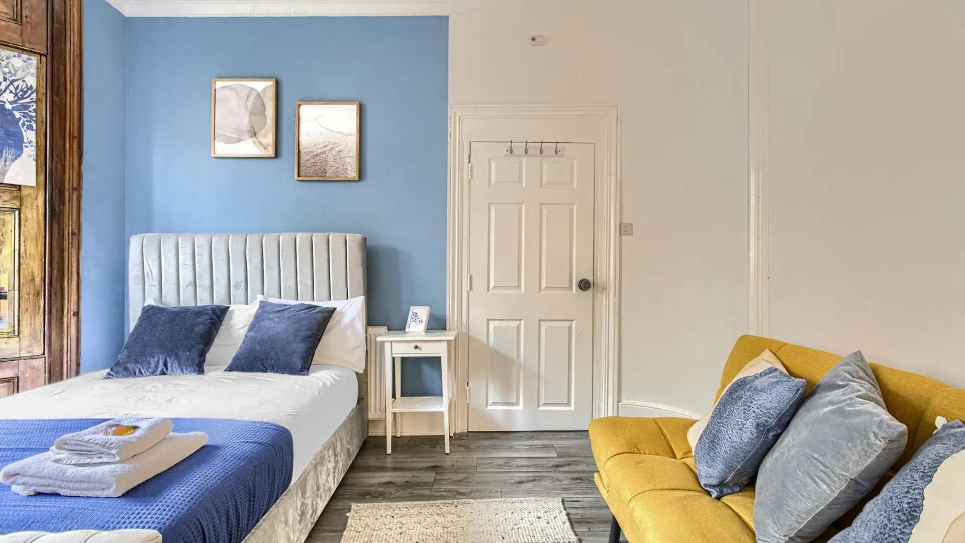 Hackney Central Deluxe Apartment London